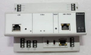 Honeywell XCL8010A Excel 800 Controller Module - Picture 1 of 6