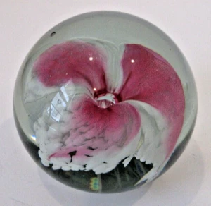 VINTAGE Glass Eye Studio MSH Ash Pink & White Flower Briefbeschwerer 1987 3" SIGNIERT - Bild 1 von 8