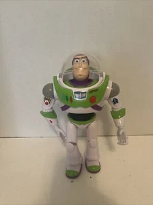 Disney Pixar Toy Story Action-chop Buzz Lightyear Mattel 2021 Parlante - Foto 1 di 9