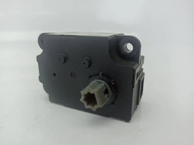 T1006419G AIR CONDITIONING HATCH OPENING MOTOR / 144523 FOR PEUGEOT RCZ 2.0 HDI - Image 1 of 4