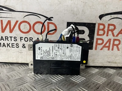 2023 LAND ROVER DEFENDER L663 TELEMATICS CONTROL MODULE L8B2-70718-AX  - Image 1 of 4