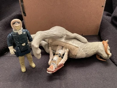 Vintage Star Wars 1980 Hoth Luke Han Solo & Taun Taun Open Belly Kenner ESB #5 - Image 1 of 4