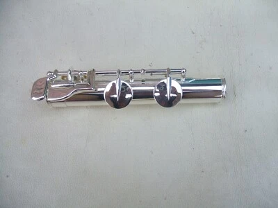 Flauta Alta Pie C G Llave Diámetro 25 mm Material Cuproníquel Cuerpo Plateado Foto 1 de 4
