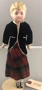 Muñeca de viaje escocesa antigua con cabeza de bisque alemana de 10 Adorable! 18140 - Imagen 1 de 11