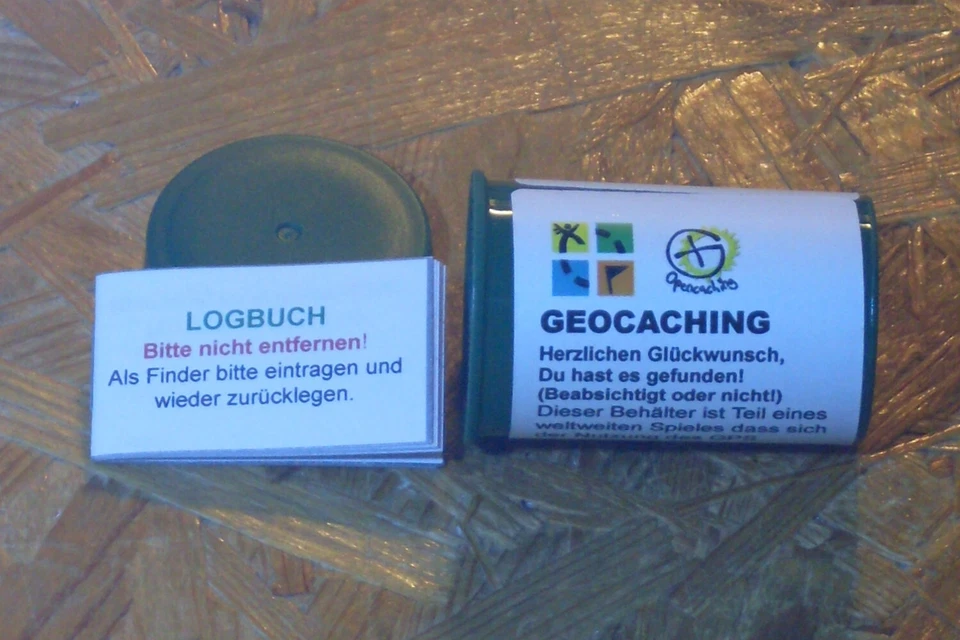 Geocaching Geocache Filmdose- Micro + Giornale di Bordo + Wasserfestem Adesivo ( - Immagine 1 di 1