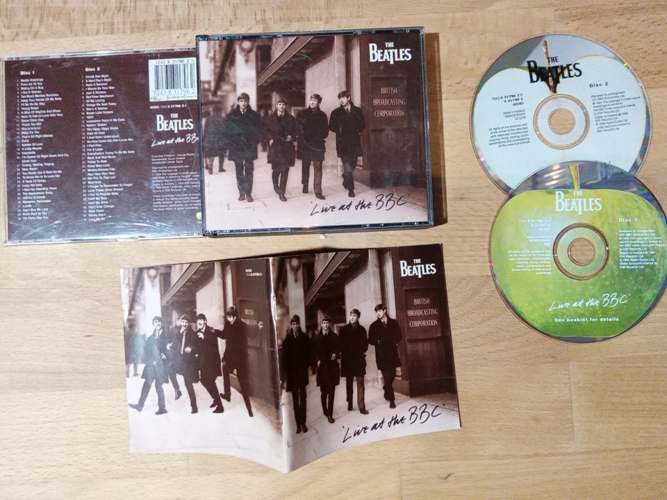 2-CD-Box THE BEATLES Live At The BBC (EMI 1994) 69 Tracks dig remastered - Bild 1 von 1
