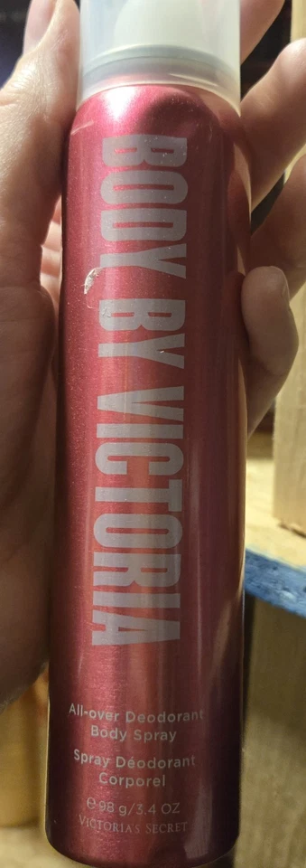 全新 罕见 维多利亚的秘密 - 身体 Victoria Deoderant 身体喷雾 3.4 盎司 — 第 1/1 张图片