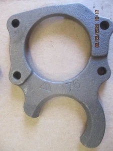 Toyota 1980 a 1983 5 velocidades cojinete trasero retenedor para modelo L52 RN 38 48 - Imagen 1 de 2