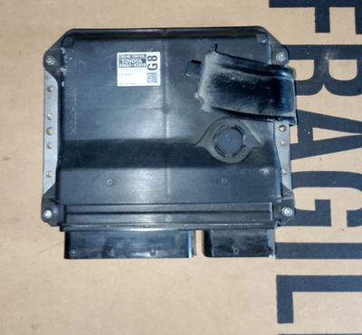 CENTRALINA MOTORE 89661-42850 TOYOTA RAV 4 DISEL 2.2  D-4D ANNO 2008 - Immagine 1 di 4