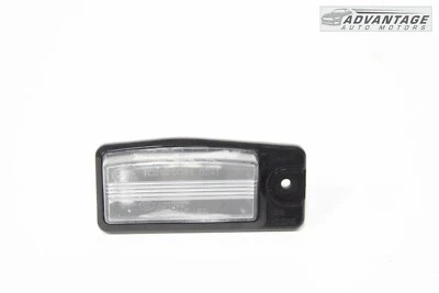 Infiniti QX70 2014-2017 puerta trasera derecha o izquierda matrícula luz lámpara OEM Foto 1 de 4