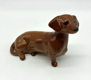 Vintage Beswick England Hand Painted Dachshund Figurine - Picture 1 of 9