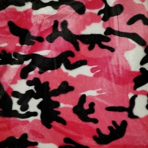 58" Velboa Fleece Camo Print Pink Fabric by the Yard - Picture 1 of 2