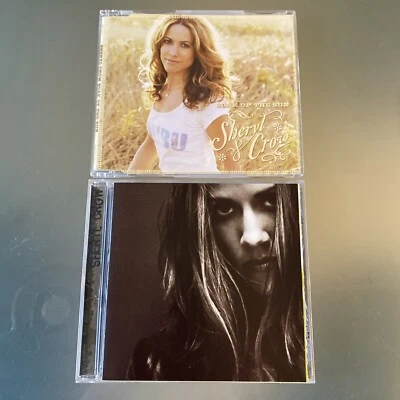 Sheryl Crow 2 💿 LOT– IMPORT SINGLE Soak Up The Sun & Self Titled VG+   FAST 🚚 - Image 1 of 3