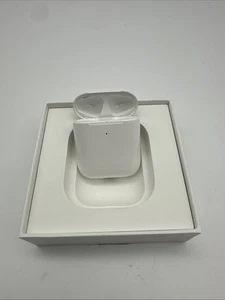 Custodia di ricarica originale Apple AirPods A1602 SOLO per 1. & 2 generazione da rivenditore - Foto 1 di 4