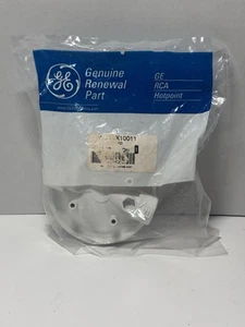 GE Genuine OEM Replacement Filter Head Part Number WS19X10011 - Picture 1 of 3