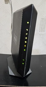 Router módem con cable Wi-Fi NETGEAR Nighthawk C7000v2 AC1900 con código de alimentación - Imagen 1 de 7
