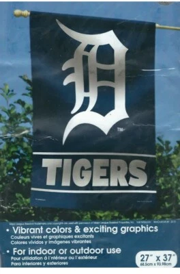 Detroit Tigers Verticle Flag 27”x37” New In Package - Image 1 of 2
