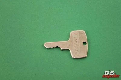 Llave de bloqueo de dirección de corte Kawasaki F7, F6, G5, MC1 1971-75 #273 p.n 27018-015-73 Foto 1 de 4