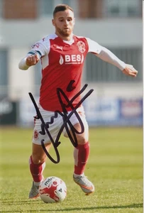 FLEETWOOD TOWN HAND SIGNED JIMMY RYAN 6X4 PHOTO. - Picture 1 of 1