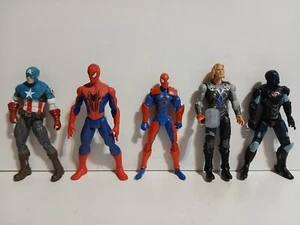 Lot of 5 Marvel Universe & basic 3.75" inch action figures Hasbro Spider-Man - Picture 1 of 7