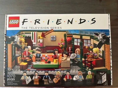 SEALED Lego Ideas 21319 Friends Central Perk Set TV Cafe Television Series Show - Image 1 of 4