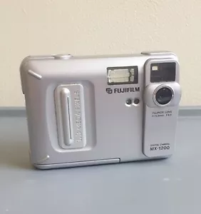 Fujifilm MX-1200 Camera Compact Digital 1.3 MP Early Digital Point & Shoot VGC - Picture 1 of 14