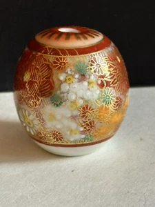 Japanese Porcelain Kutani Weight Bead Hand Painted Artist Signed 1.5” Floral - Picture 1 of 12
