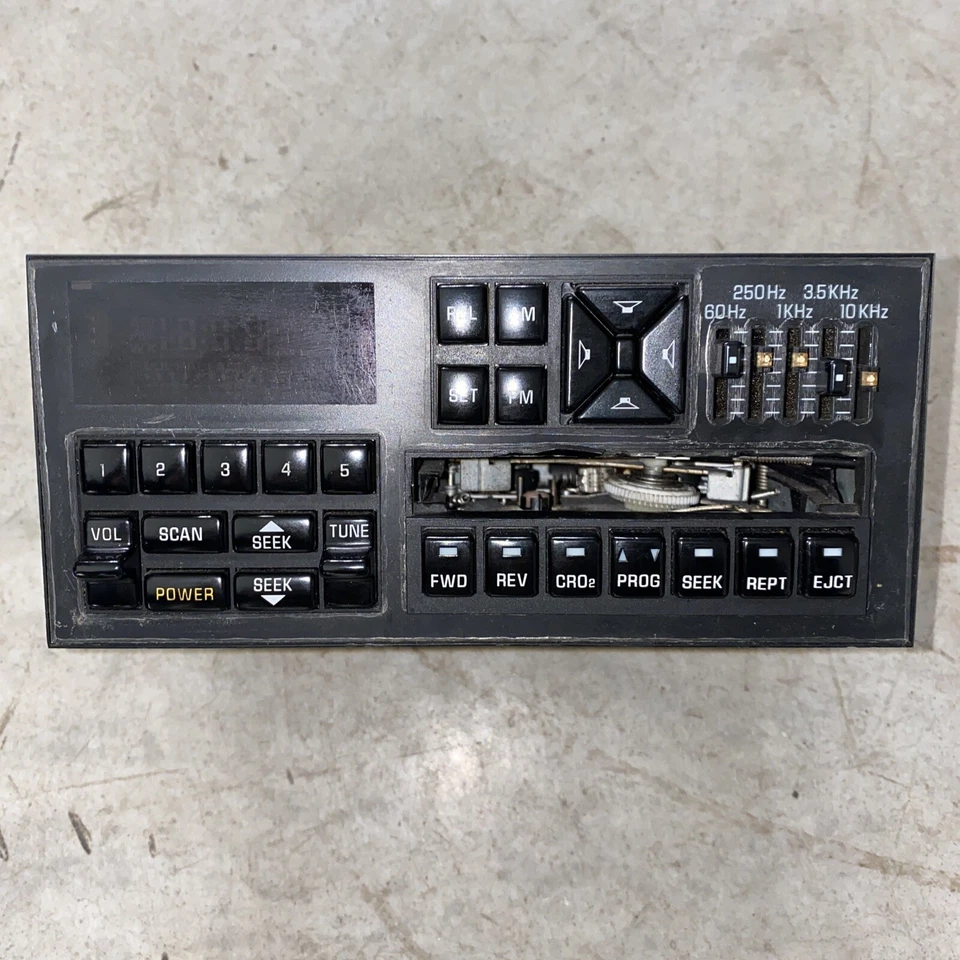 Ecualizador de radio casete AM/FM Buick Reatta 1990-1991 16085374 - OEM - Foto 1 de 4
