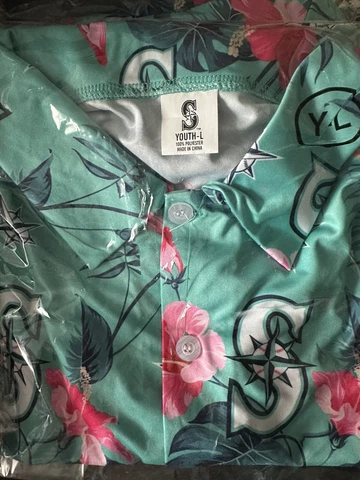 2023 Seattle Mariners Aloha Hawaiian Shirt SGA 7/15/23 YL New Cover