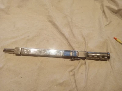 precision instruments Torque Wrench Body C4D600F 5120-01-645-2394 7574 Dial Ind. - Image 1 of 4