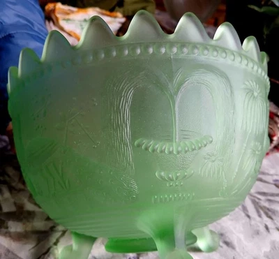 Peacock At The Fountain Depression Glass Bowl - Image 1 of 4