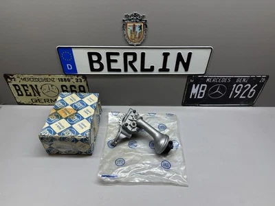 Bomba de aceite Mercedes Benz W116 W109 W108 W111 R107 C107 A1161802001 LASO NOS Foto 1 de 4