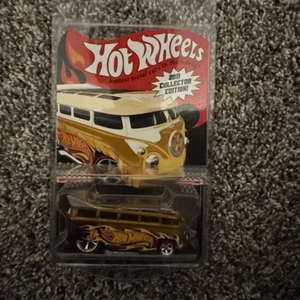 HOT WHEELS RLC 2011 COLLECTOR EDITION VOLKSWAGEN T1 DRAG BUS W/PROTECTOR SEALED - Picture 1 of 2