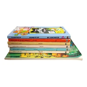 Garfield Jim Davis 1980s Vintage Book Bundle x 7 Lots of Laughs Budget Books - Picture 1 of 24