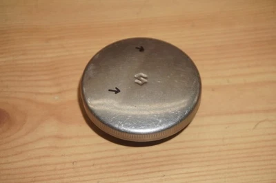 Suzuki GS550EN GS550 GS 550 1979 OEM tapa del tanque de combustible de gasolina 44210-23300 Foto 1 de 4