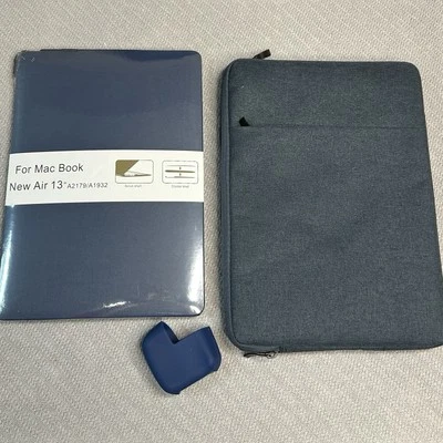 MacBook Nuevo Air 13” Estuche Rígido/Funda para Portátil/Funda Cargador de Silicona Azul Foto 1 de 4