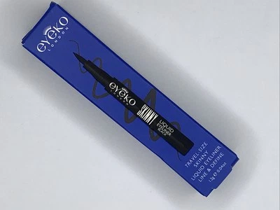 Delineador de ojos líquido Eyeko London Eye Do negro tamaño de viaje 1,2 g NEGRO Foto 1 de 2