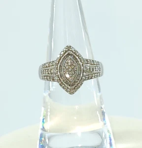 Anillo de compromiso JTW de plata esterlina 925 con halo de marquesa con racimo de 96 diamantes talla 7 - Imagen 1 de 8