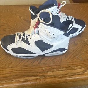 Size 10 - Jordan 11 Retro Blue 2022 - Picture 1 of 9