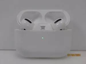 Apple AirPods Pro (1st Gen) with Wireless Charging Case - WHITE - Picture 1 of 9