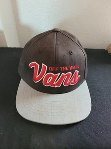 Vans Off The Wall Large Embroidered Logo Adjustable Snapback Cap - Picture 1 of 4