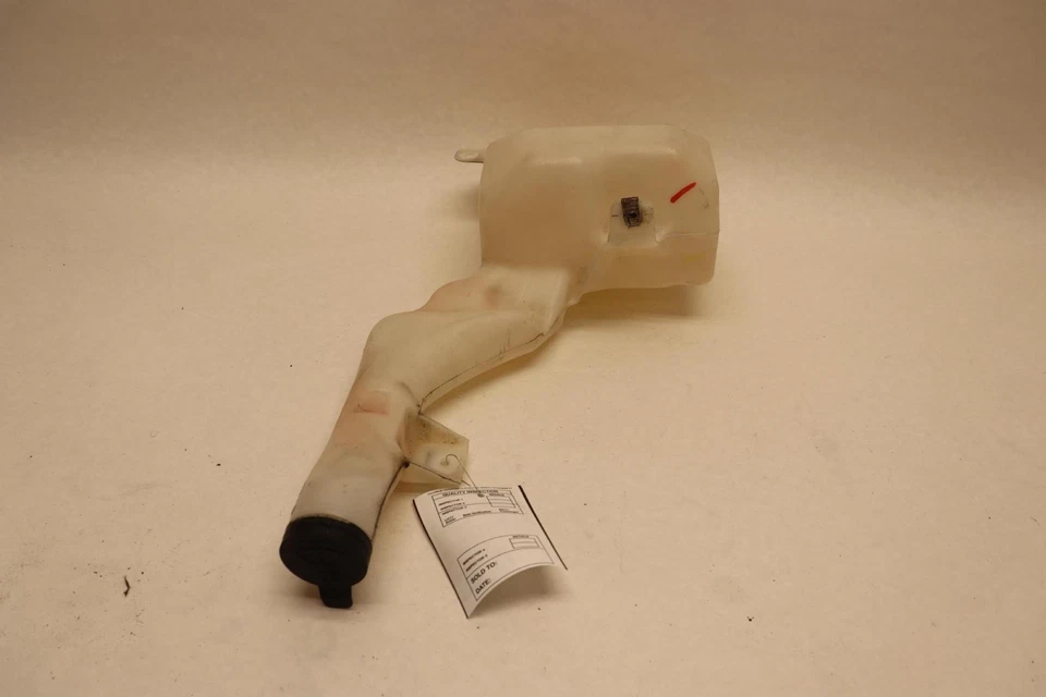 Chevy Silverado 1500 2014-2015 parabrisas lavadora depósito tanque con bomba OEM Foto 1 de 4