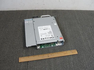 Lecteur de bande LVD SCSI interne HP StorageWorks Ultrium 448 (PD043B#103) - Photo 1/3