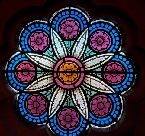 BEAUTIFUL  PAIR OF STAINED GLASS  WINDOWS FROM A CLOSED CHURCH - HCM118 Cover