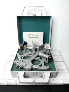 Mark 25☆ Beam Converger Master Sextant~ Davis Instruments + Artificial Horizon - Picture 1 of 17