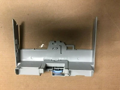 HP RM1-1088-TRAY STOP, RC1-3297, RM1-1089, RM1-4559 TRAY STOP-PLEASE READ - Image 1 of 2