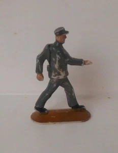 Siku V Series Plastic First Aid Attendant Medic - Picture 1 of 2