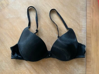 Fredrick's of Hollywood Black Padded Push Up Bra Size 36A NWOT - Image 1 of 4