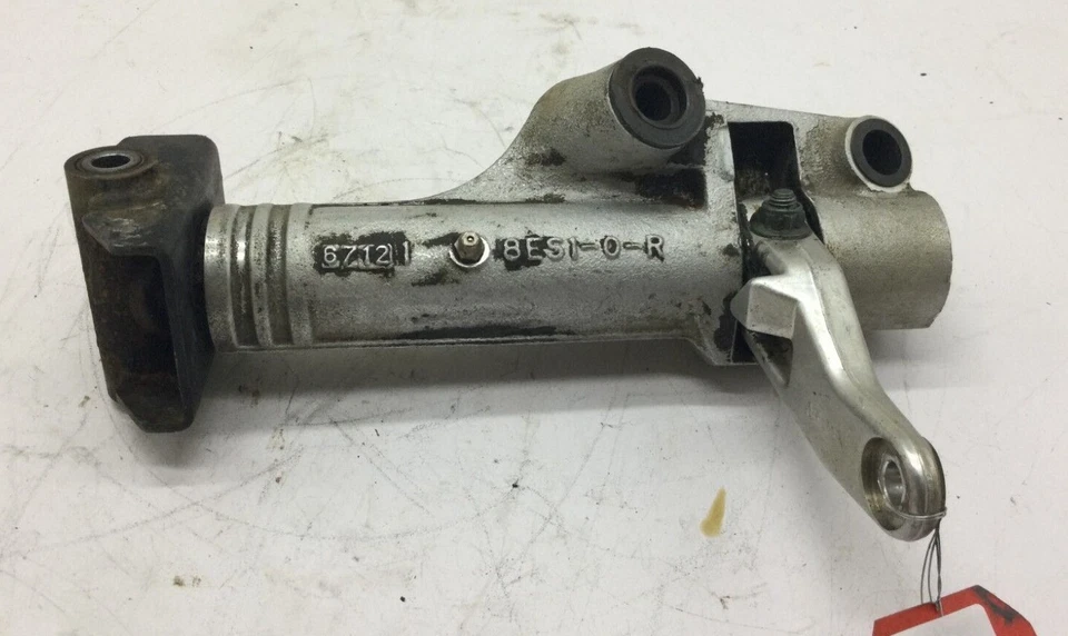 Yamaha RS Rage Vector 2005-2012 husillo derecho carcasa dirección 8ES-23502-00-00 Foto 1 de 4