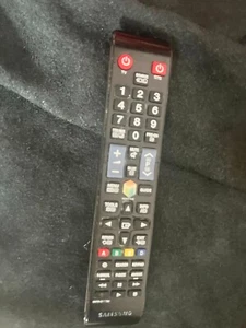 TELECOMMANDE SAMSUNG SUR UE58J5200AW - Photo 1/1